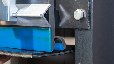 輸送機(jī)防溢裙板，防漏料溢料